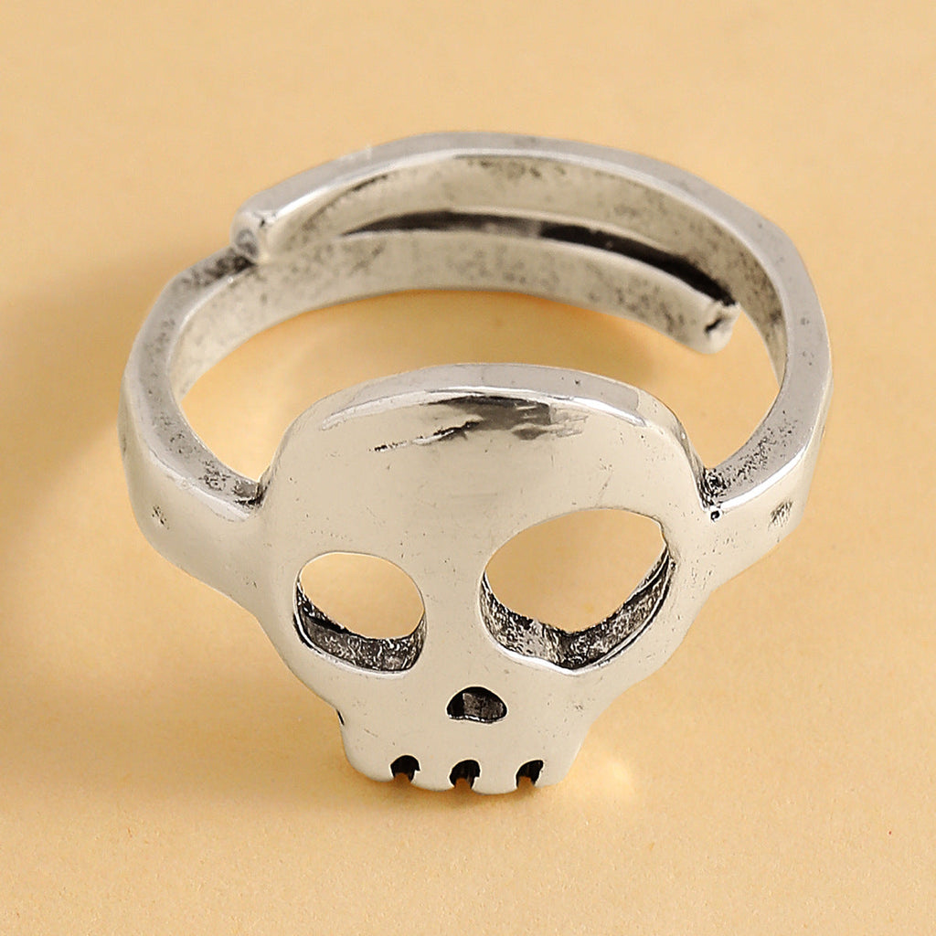 Retro Distressed Skull Open Ring Unisex Design
