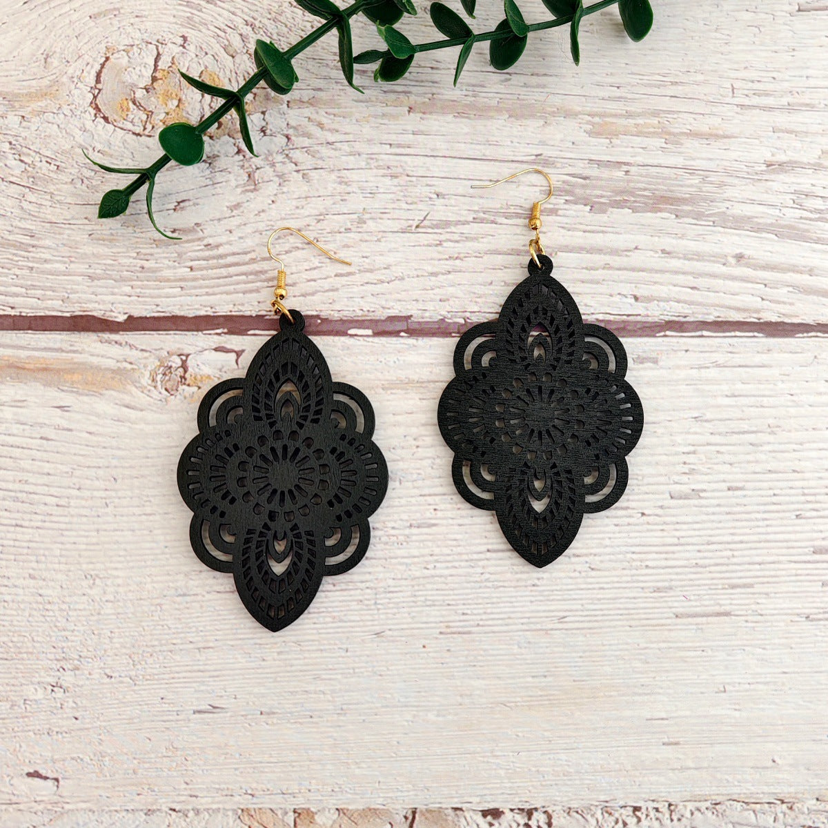 Creative And Chic Hollow-out Earrings Stylish And Unique