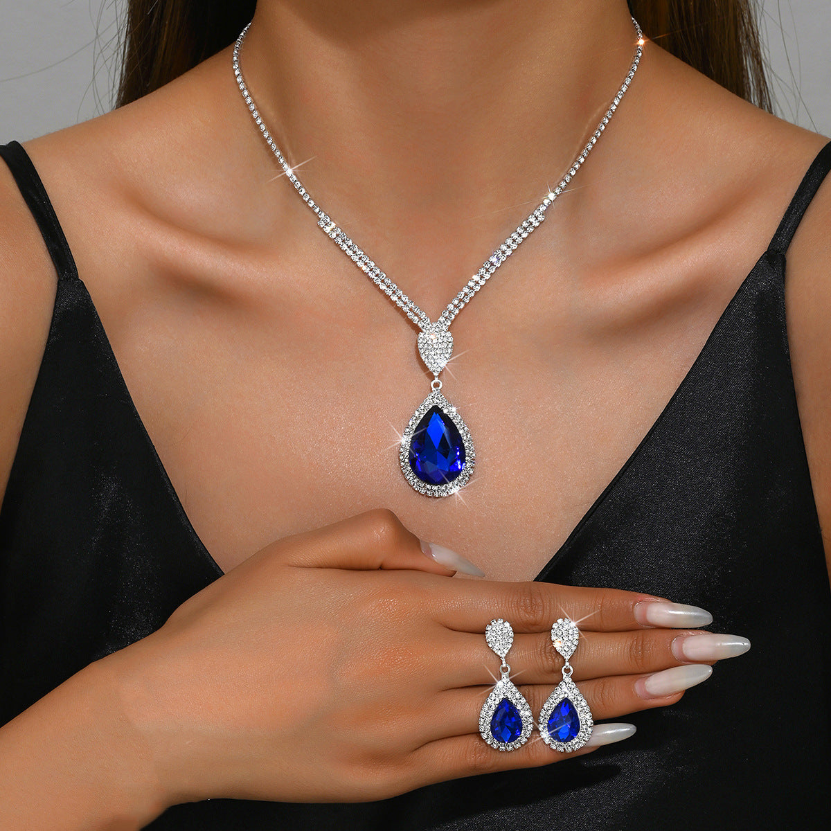 Fashion Temperament Red Sapphire Blue Water Drop Pendant Light Luxury Design Niche Trend Suit All-match Wholesale