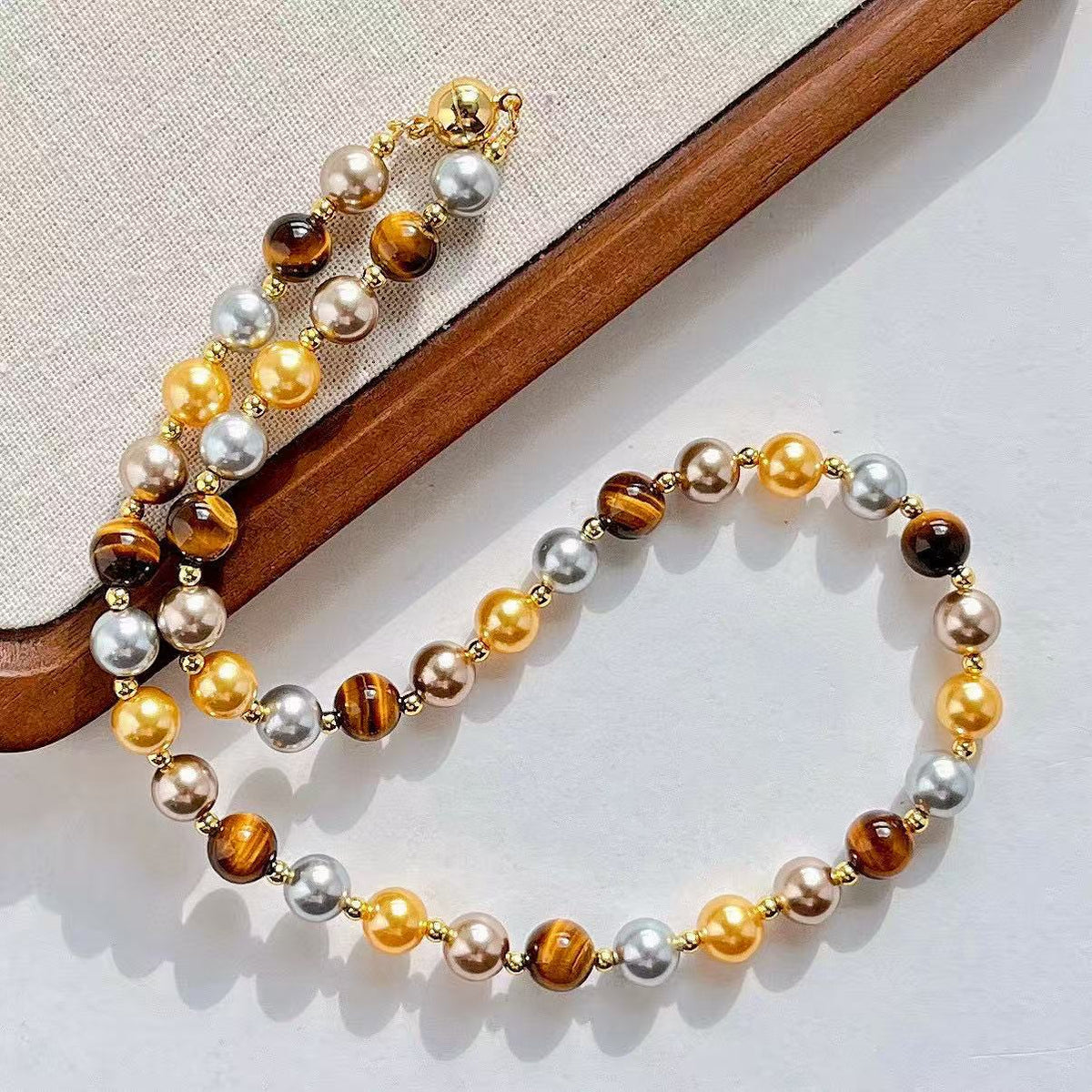 Autumn And Winter Maillard Style Natural Tiger Eye Stone Design Starry Crystal Clavicle Chain Necklace Guaranteed Authenticity And Re-Inspection