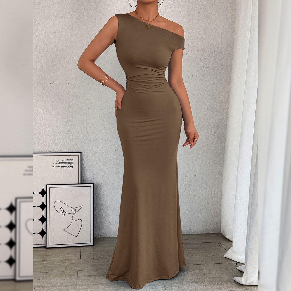 2026 European And American Cross-Border Women's Fishtail Dress, Amazon's Best-Selling One-Shoulder Neckline, Waist Pleated, Sleeveless Sexy Dress
