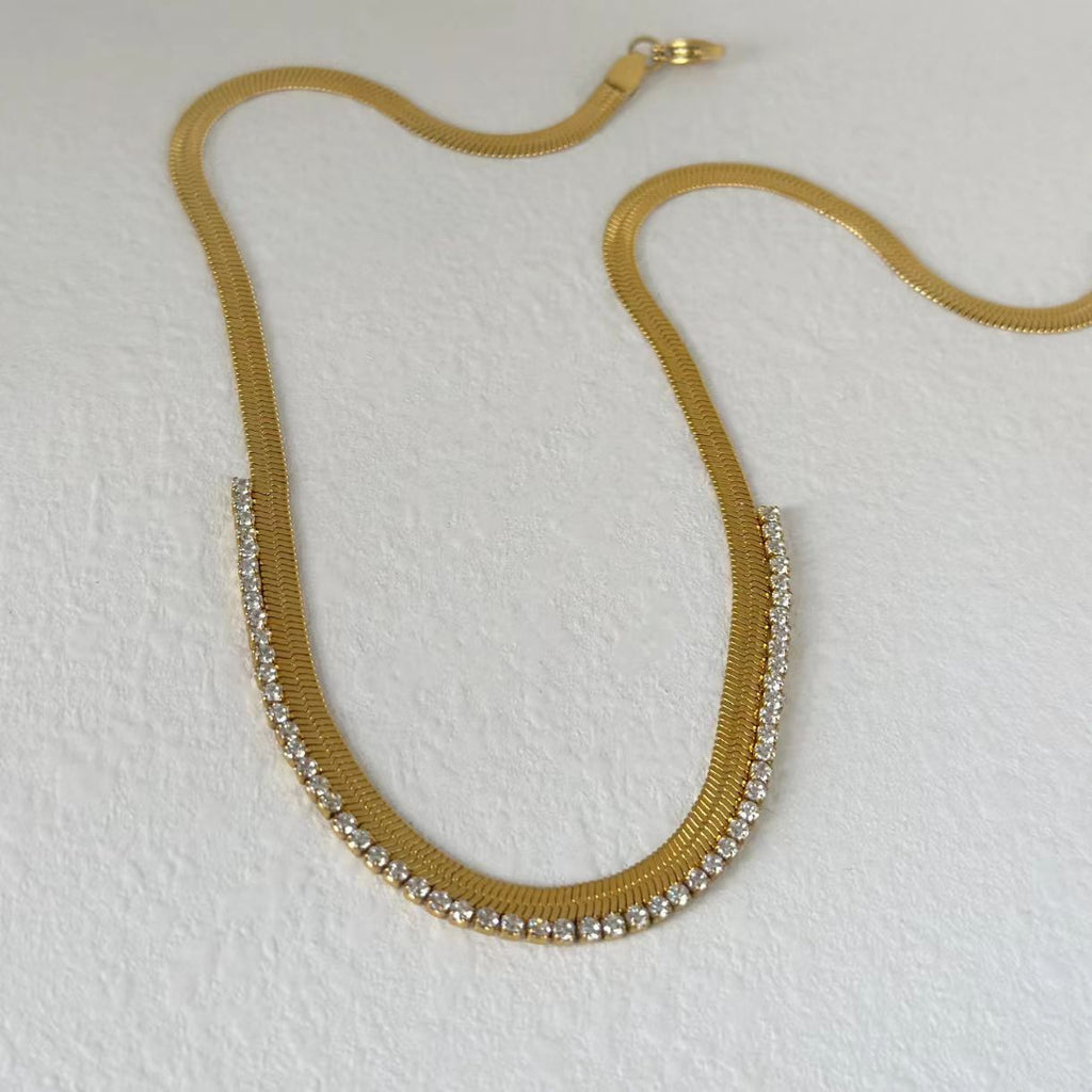 Super Shiny Jewelry 18K Gold Electroplated Titanium Steel Summer Ootd Super Shiny Light Luxury Half-Diamond Blade Chain Clavicle Necklace