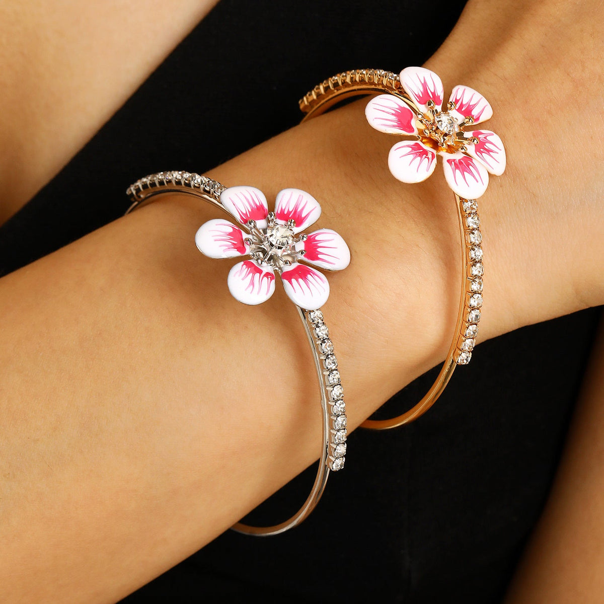 Dripping-oil Flower Open Bracelet For Women Light Luxury Style