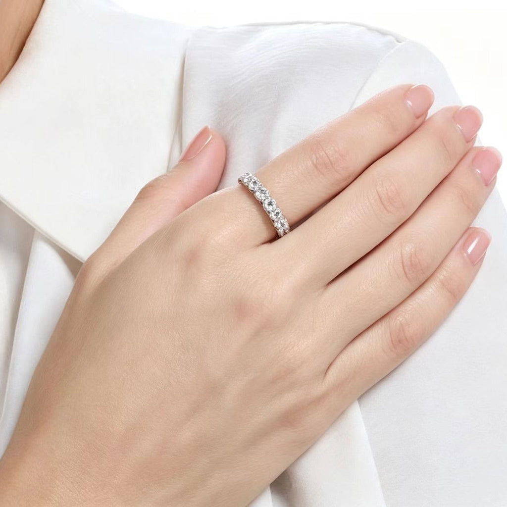 European And American Best-selling Niche Minimalist Design Egg-shaped Ring With Zircon Stones, A Light Luxury And High-end Feel, Fresh And Versatile For Women