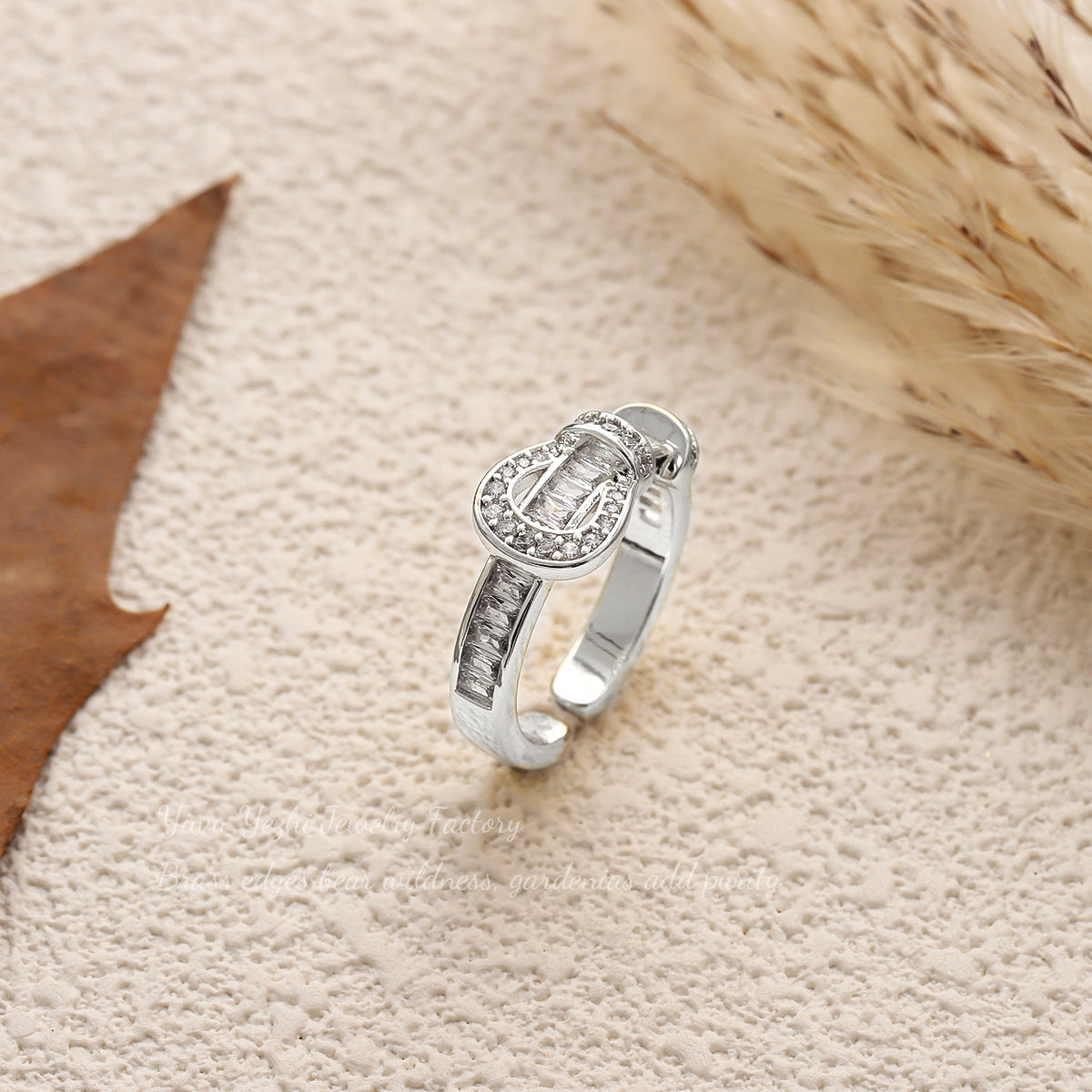 Fashionable And Unique Zircon Horseshoe Buckle Ring 2025 New Open Index Finger Ring Minimalist Style Ring Jewelry For Women