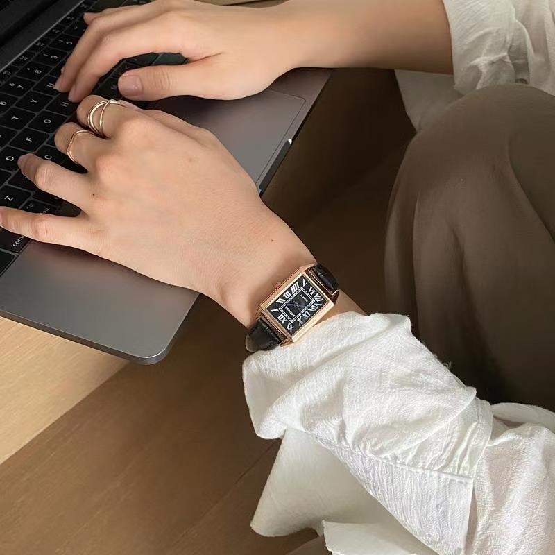 Classic, Popular Square Watchsimple And Versatile For Women