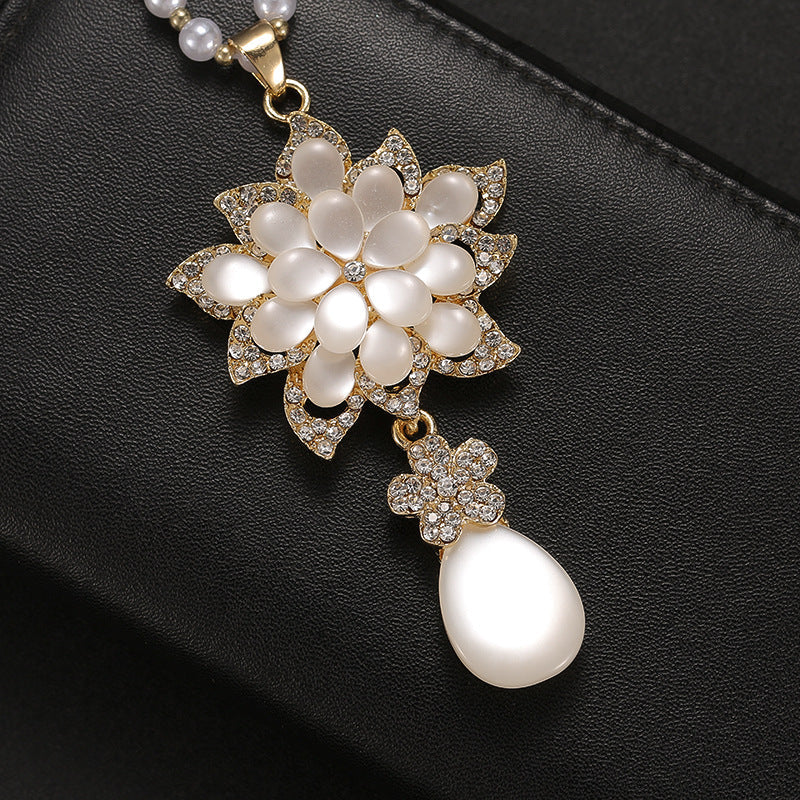 Korean Style Versatile Fashion Flower Sweater Chain Autumn And Winter Accessories Long Necklace Women's High-End Cat's Eye Pendant Camellia