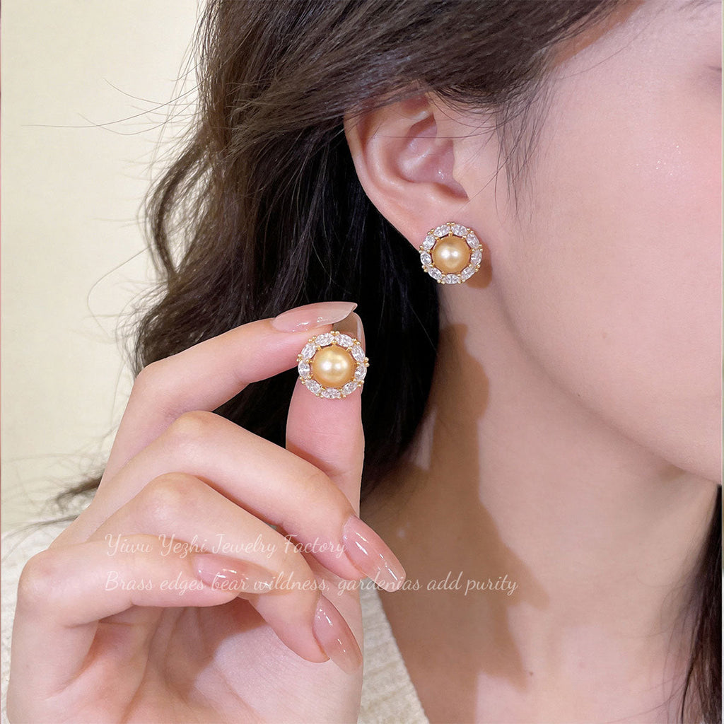 Old Money Style Mocha Gold Brown Pearl Zircon Earrings For Women, Retro Light Luxury Fashion Trendy Versatile Earrings