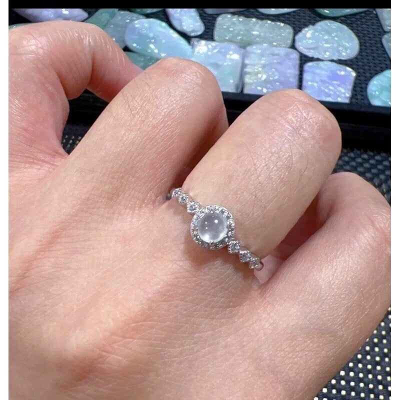 New Trendy Translucent Ice Chalcedony Style Elegant Resizable Open Ring For Women