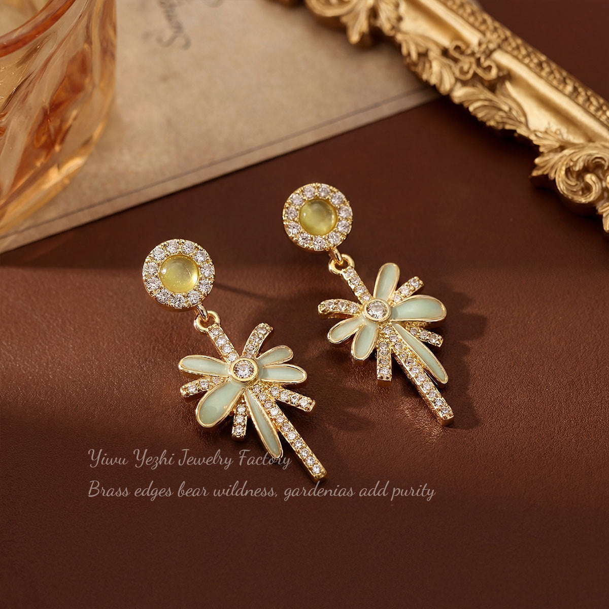 French Retro Zircon Water Drop Tassel Flower Earrings, Light Luxury And Stylish Fireworks Earrings For Women, High-End Earrings