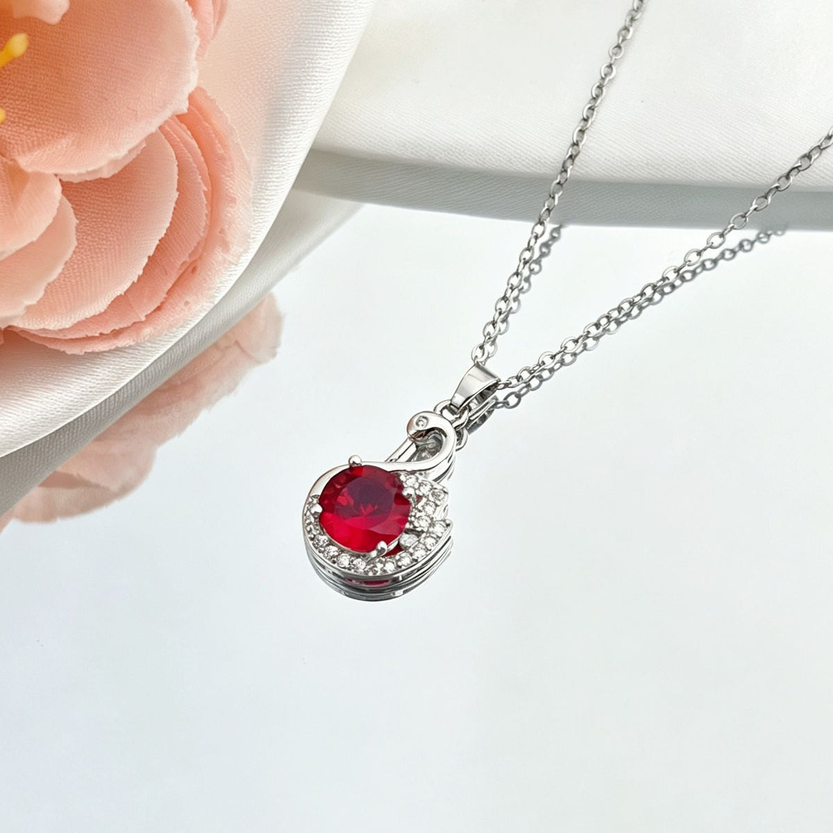 Light-luxury High-end Clavicle Chainelegant And Minimalist Necklace Accessory
