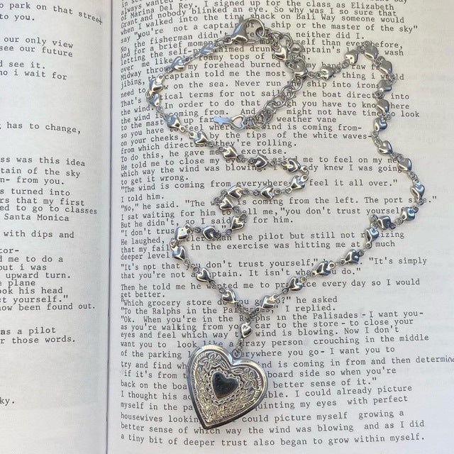 Women's Casual Engraved Heart-shaped Necklace