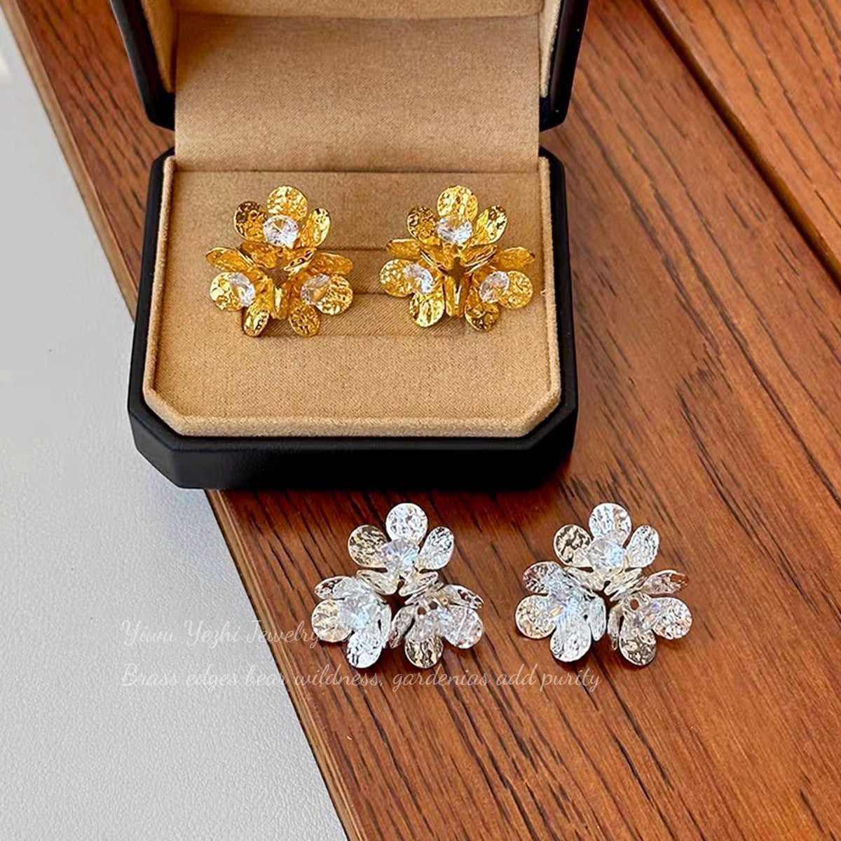 Flower-Like Three-Dimensional Flower Earrings, Multi-Layered Zircon Petal Earrings, Retro Metal Texture Garland Earrings