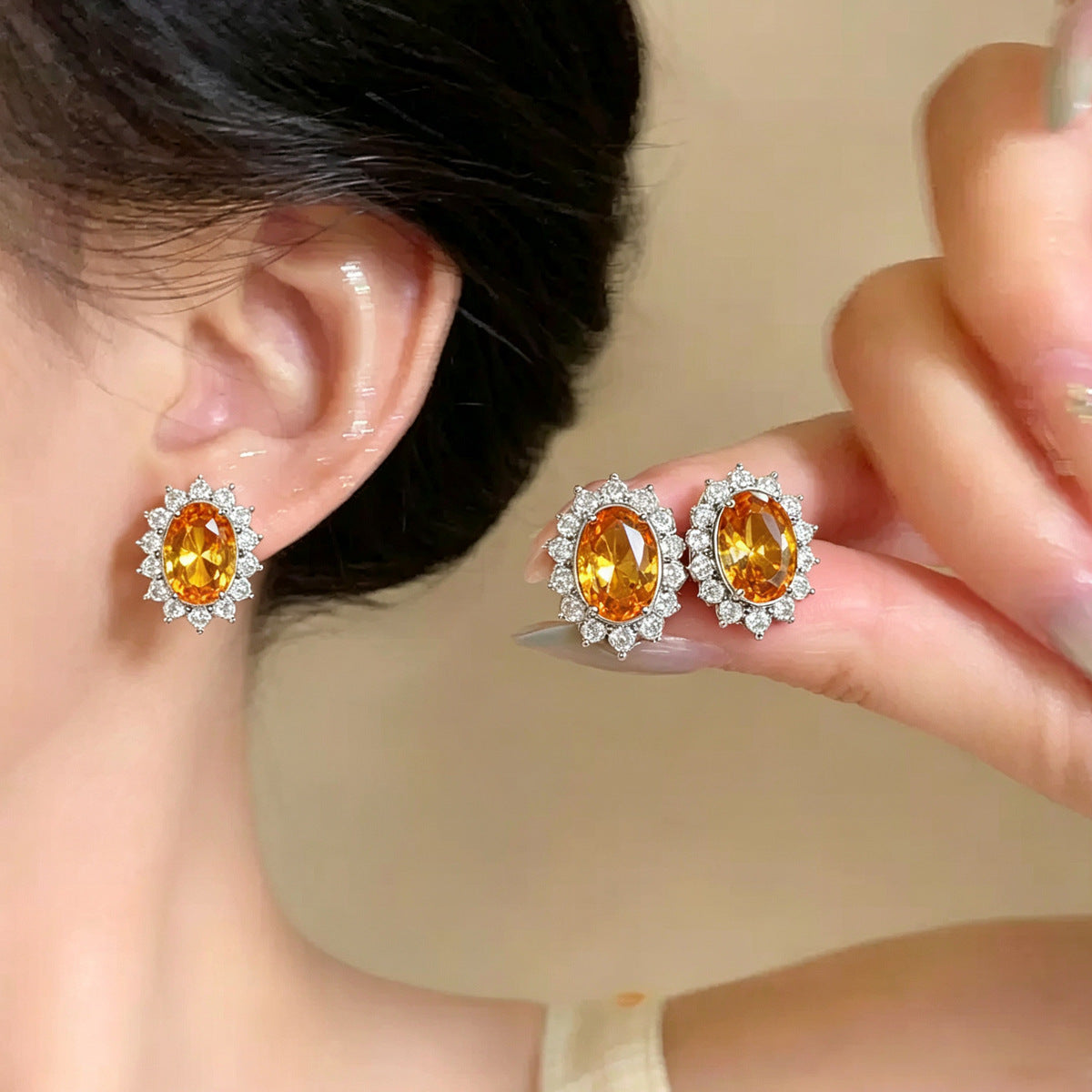 Korean-style New Micro-inlaid Zircon Earrings, European And American Cross-border Elegant Women's Light Luxury Earrings, Niche Exquisite High-end Ear Accessories