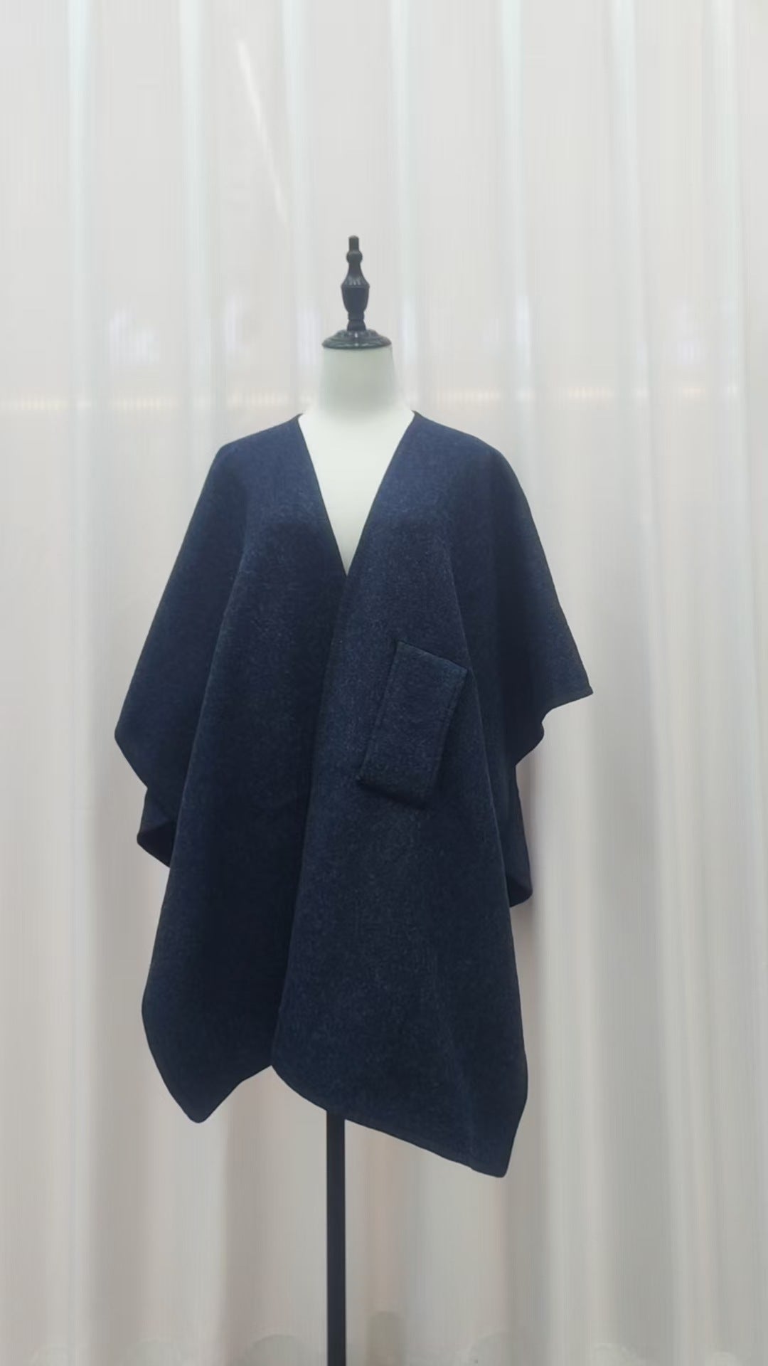 Faux Fur Collar Pom Pom Knitted Cardigan Cape - Women's Warm Winter Shawl Wrap Coat